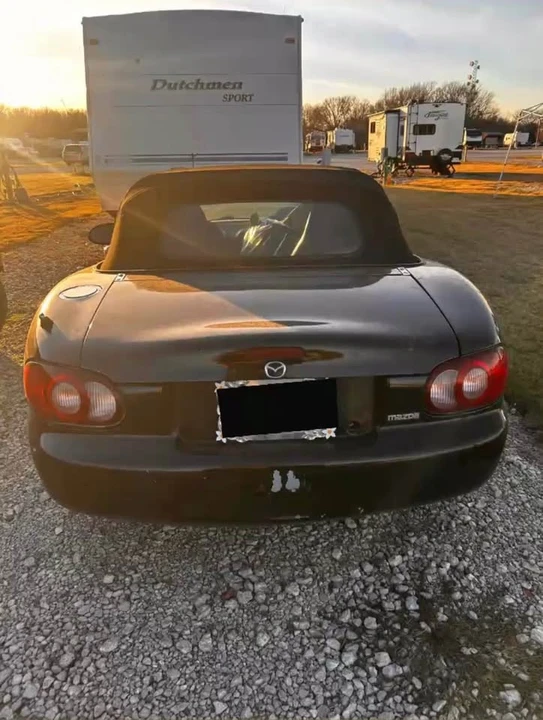 2003 Mazda NB MX-5 Miata - Image 3 of 14
