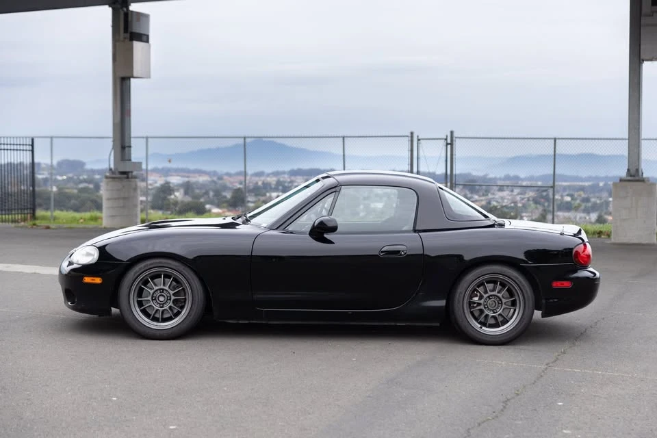 2003 Mazda NB MX-5 Miata - Image 3 of 16