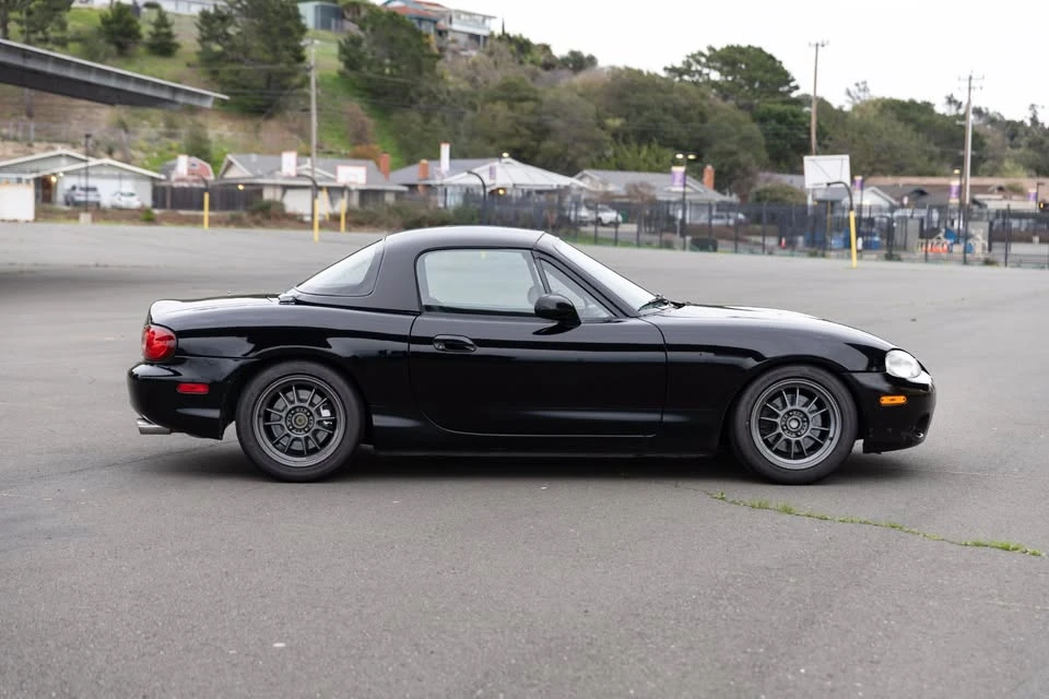 2003 Mazda NB MX-5 Miata - Image 6 of 16