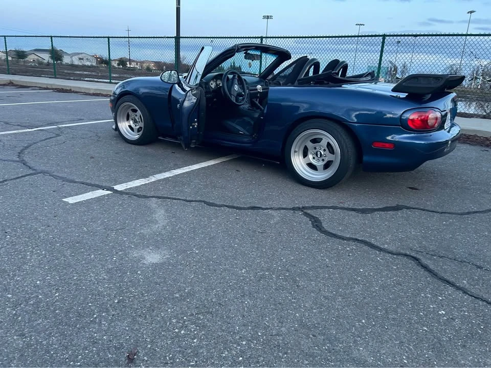 2003 Mazda NB MX-5 Miata - Image 8 of 10