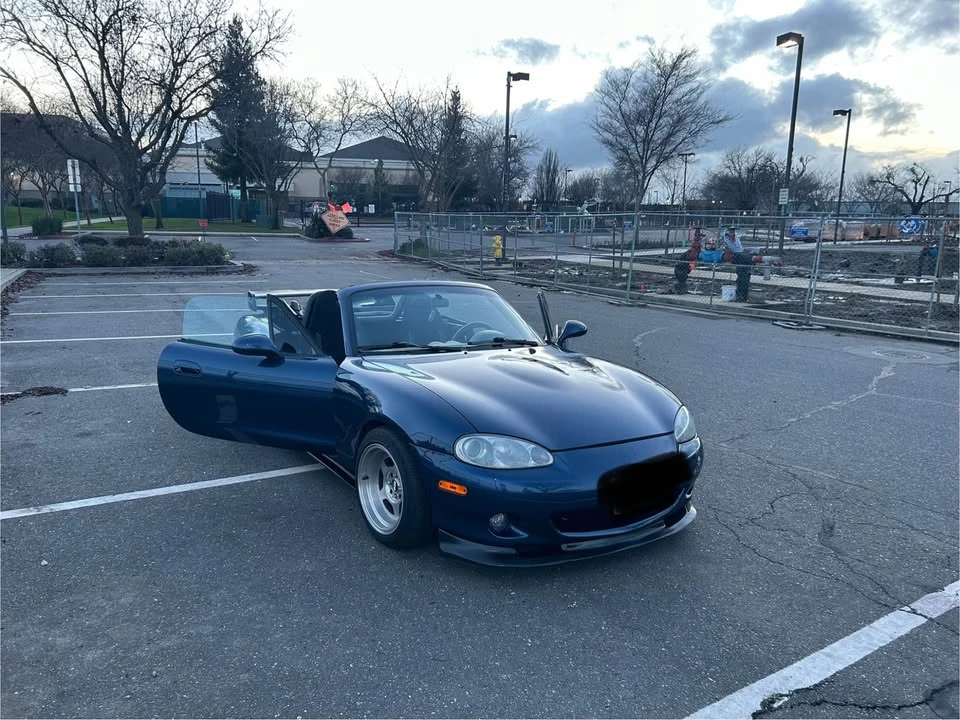 2003 Mazda NB MX-5 Miata - Image 6 of 10