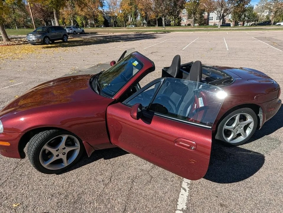 2003 Mazda NB MX-5 Miata - Image 4 of 6
