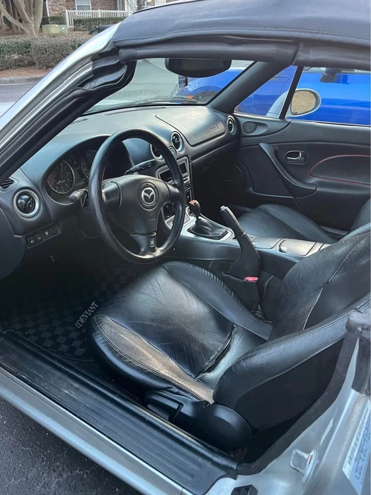 2003 Mazda NB MX-5 Miata - Image 9 of 11