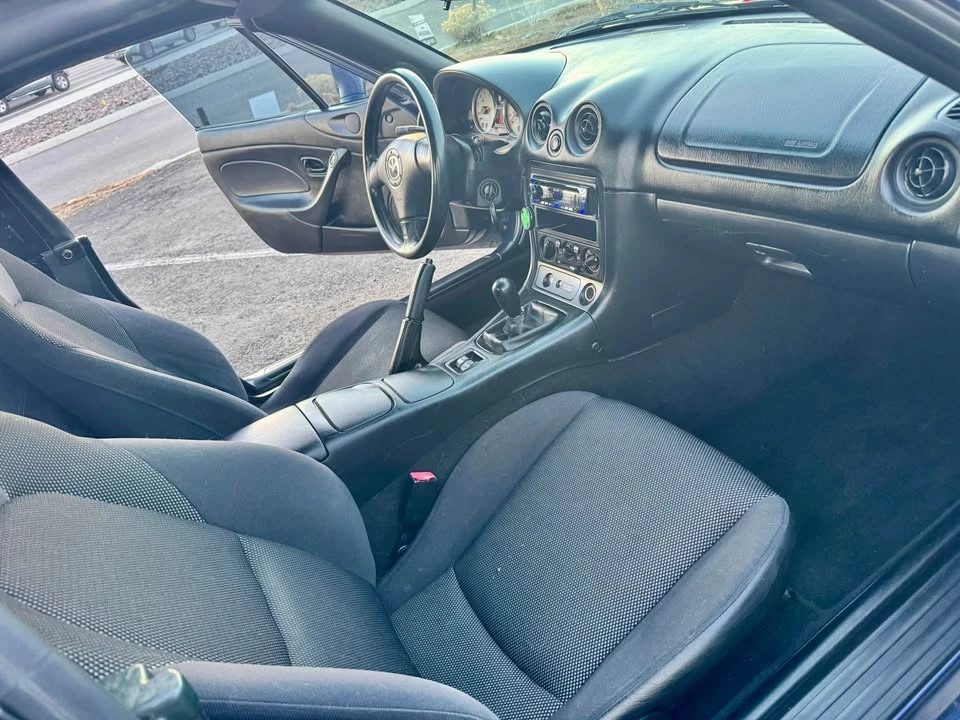 2003 Mazda NB MX-5 Miata - Image 5 of 10