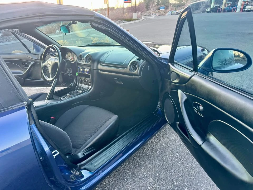 2003 Mazda NB MX-5 Miata - Image 6 of 10
