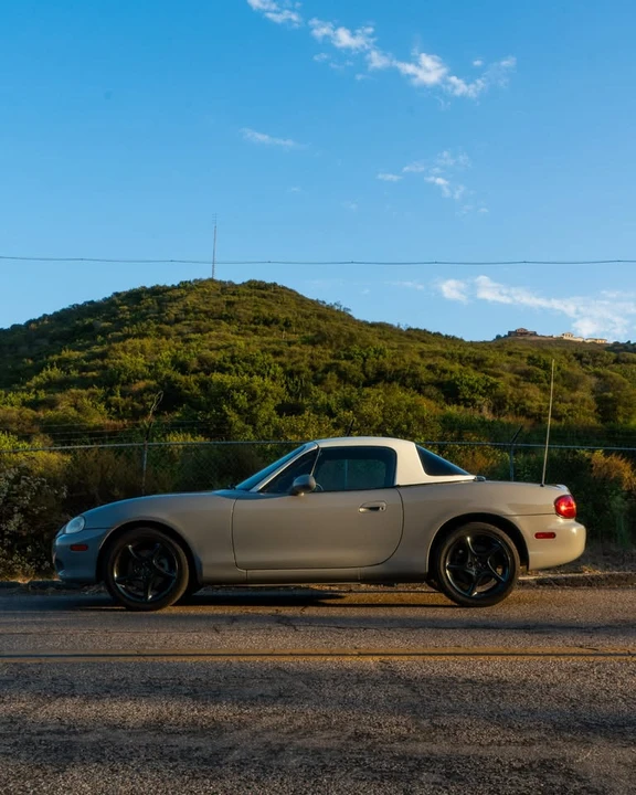 2003 Mazda NB MX-5 Miata - Image 15 of 19