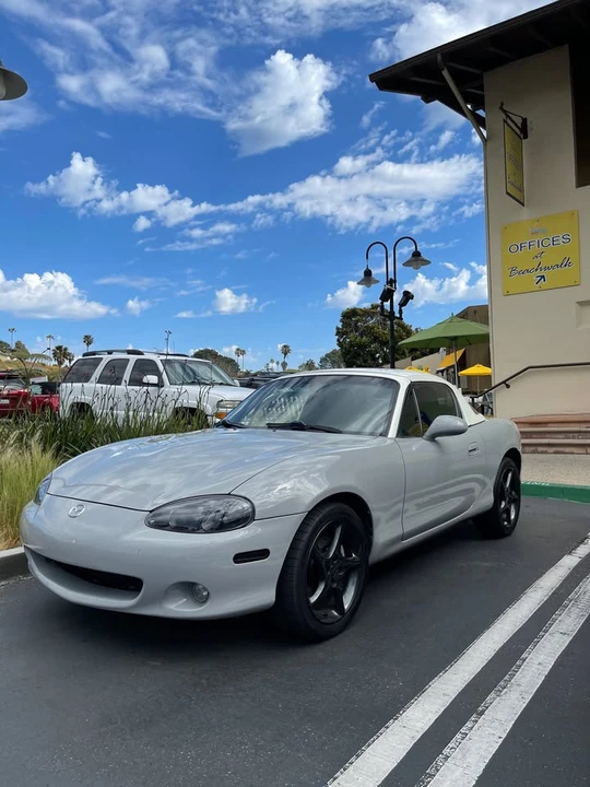 2003 Mazda NB MX-5 Miata - Image 3 of 19