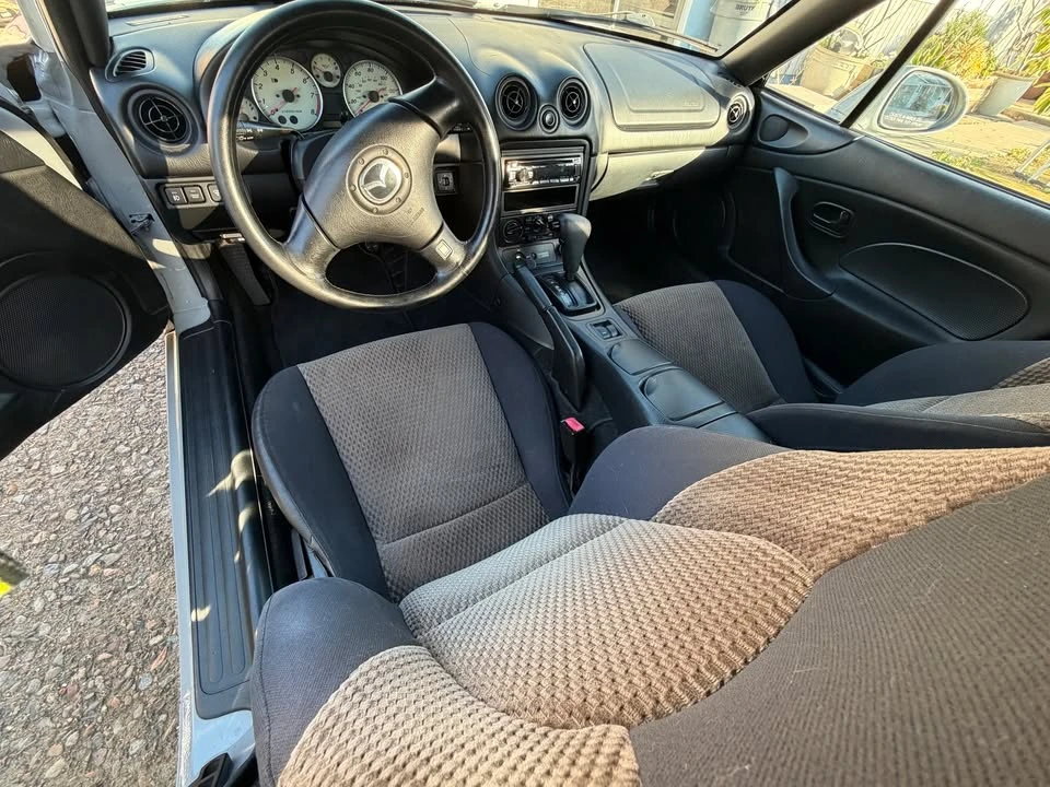 2003 Mazda NB MX-5 Miata - Image 7 of 19