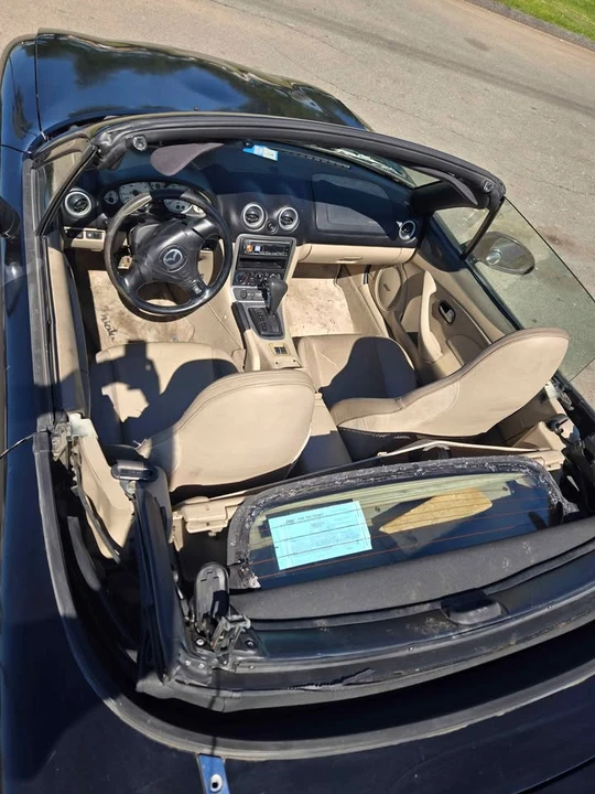 2003 Mazda NB MX-5 Miata - Image 11 of 19