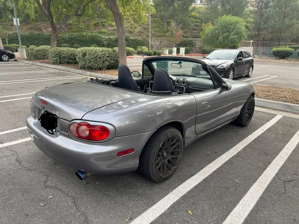 2003 Mazda NB MX-5 Miata - Image 4 of 11