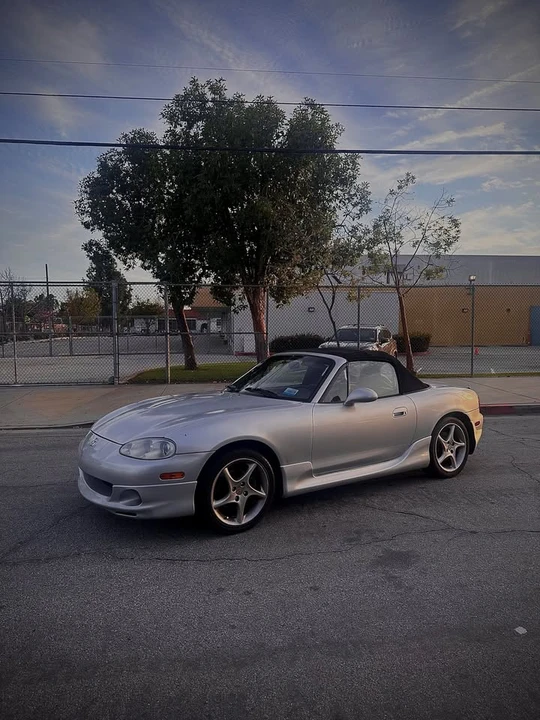2003 Mazda NB MX-5 Miata - Image 4 of 10