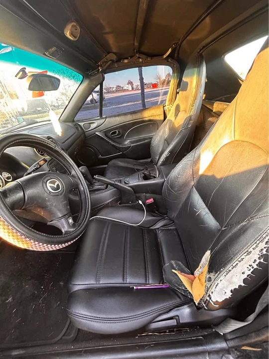 2003 Mazda NB MX-5 Miata - Image 3 of 17