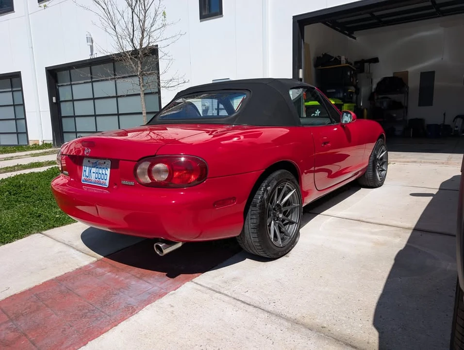 2003 Mazda NB MX-5 Miata - Image 9 of 20