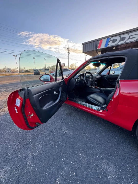 2003 Mazda NB MX-5 Miata - Image 9 of 11