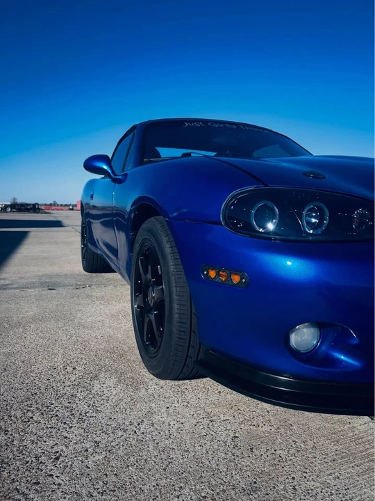 2003 Mazda NB MX-5 Miata - Image 5 of 14