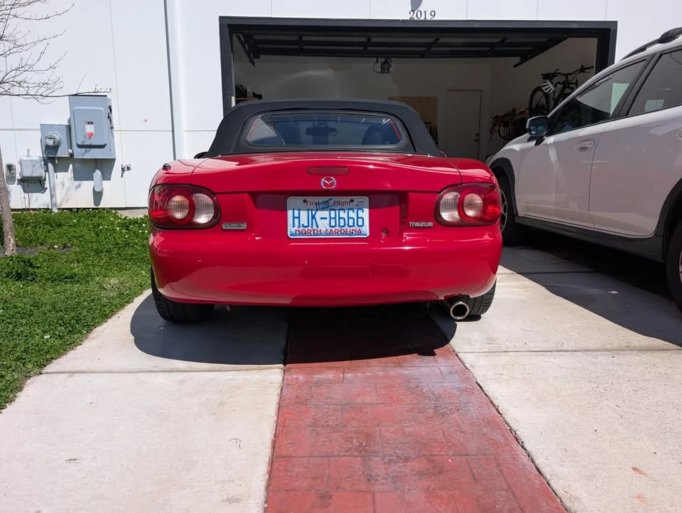 2003 Mazda NB MX-5 Miata - Image 8 of 20