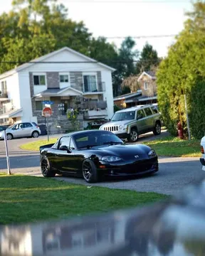 2003 Mazda MX-5 Miata