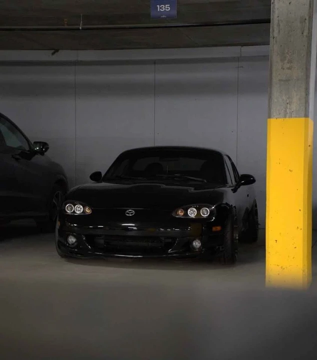 2003 Mazda NB MX-5 Miata - Image 2 of 7