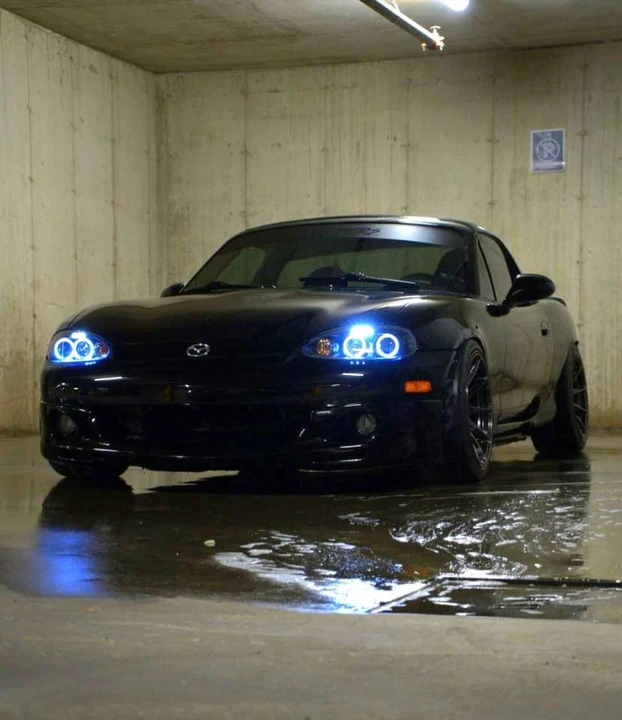 2003 Mazda NB MX-5 Miata - Image 3 of 6