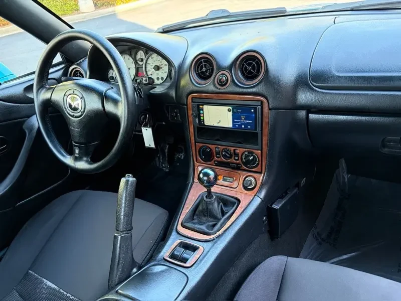 2003 Mazda NB MX-5 Miata - Image 19 of 20