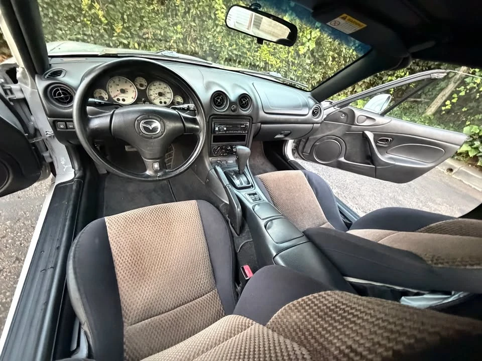 2003 Mazda NB MX-5 Miata - Image 13 of 20