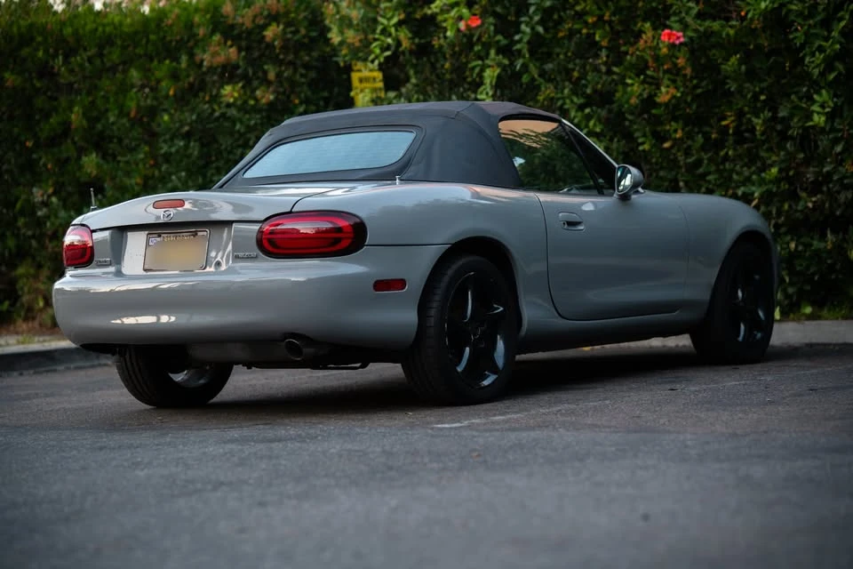 2003 Mazda NB MX-5 Miata - Image 3 of 20