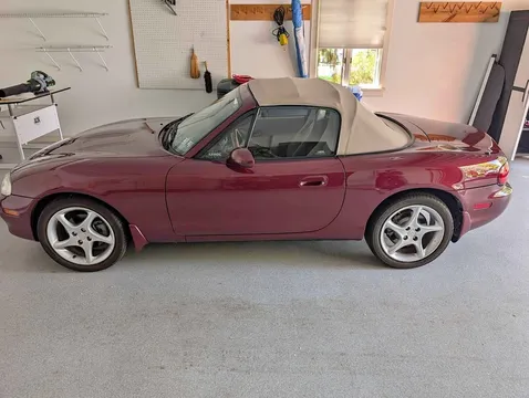 2003 Mazda MX-5 Miata