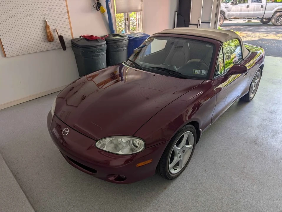 2003 Mazda NB MX-5 Miata - Image 2 of 11
