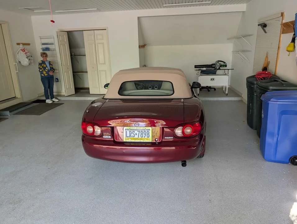 2003 Mazda NB MX-5 Miata - Image 4 of 11