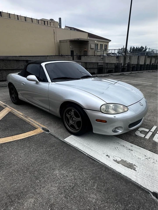 2003 Mazda NB MX-5 Miata - Image 5 of 9