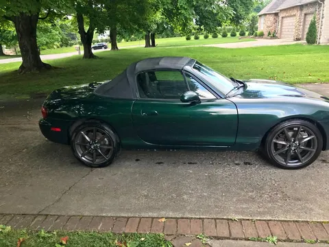 2003 Mazda MX-5 Miata