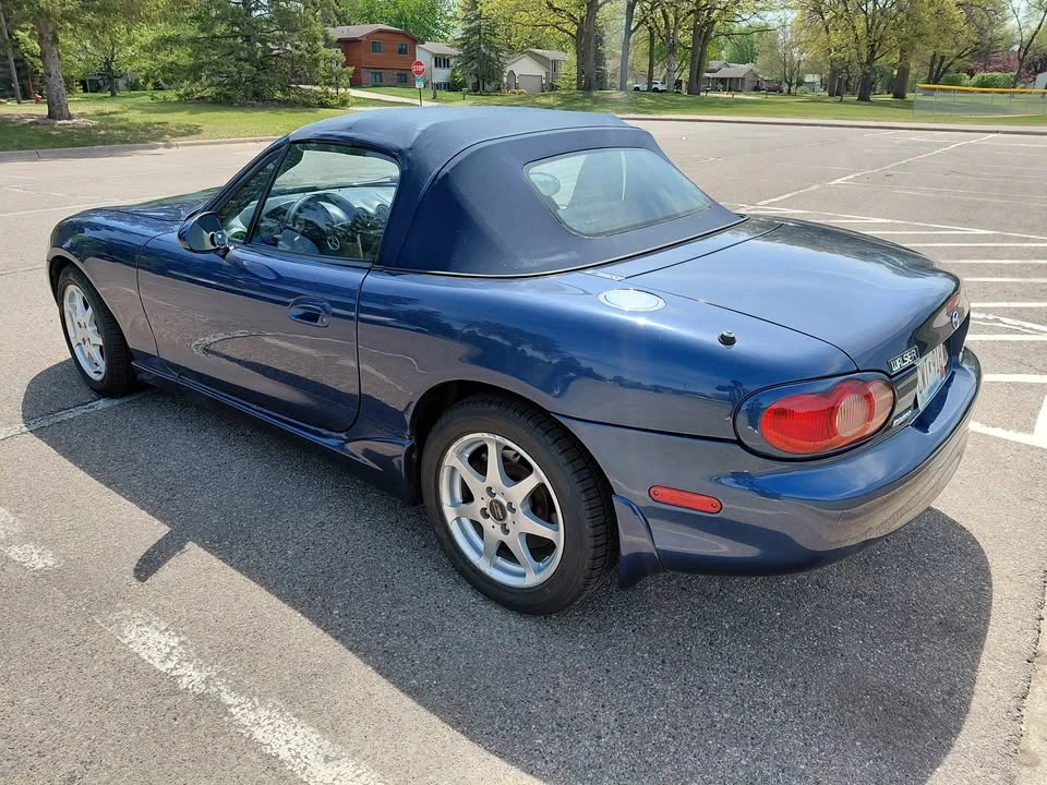 2003 Mazda NB MX-5 Miata - Image 7 of 17