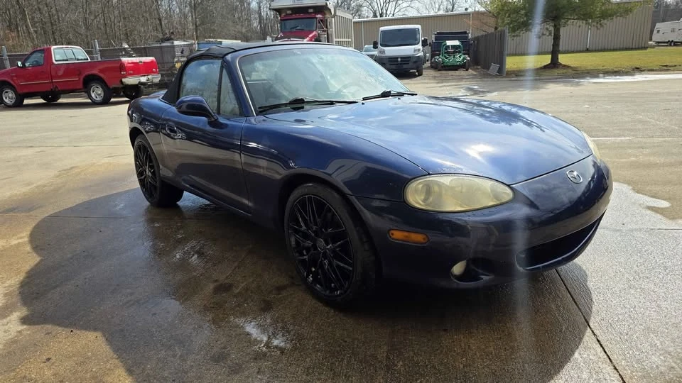 2003 Mazda NB MX-5 Miata - Image 3 of 8