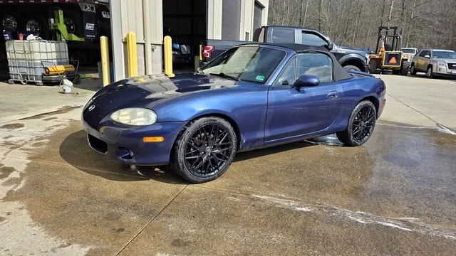 2003 Mazda MX-5 Miata 100th Anniversary Special Edition