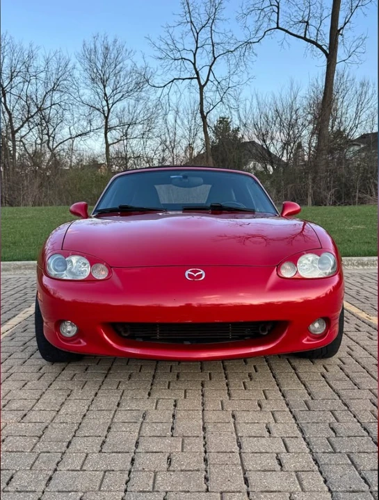 2003 Mazda NB MX-5 Miata - Image 5 of 11