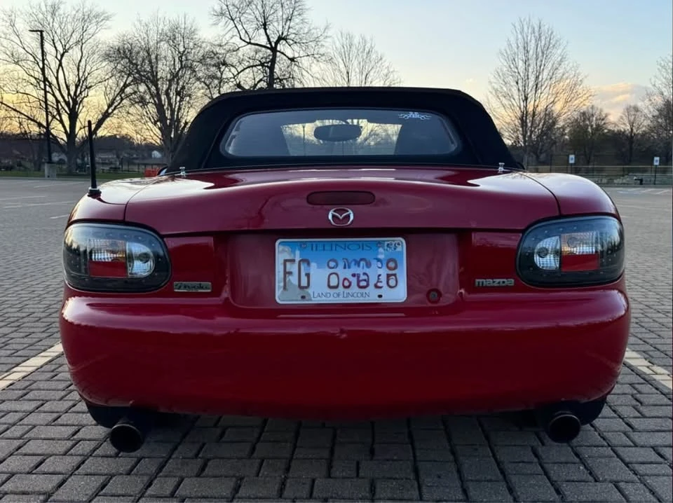 2003 Mazda NB MX-5 Miata - Image 6 of 11