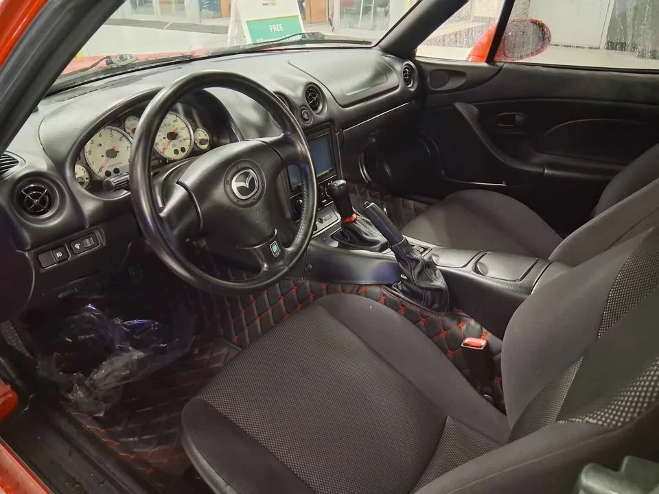 2003 Mazda NB MX-5 Miata - Image 5 of 11