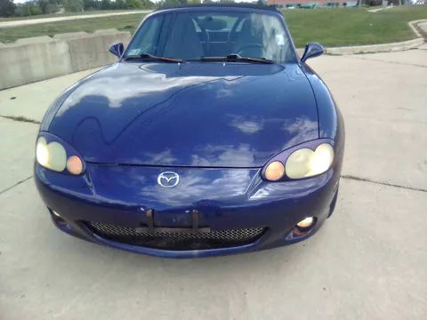 2003 Mazda MX-5 Miata Convertible