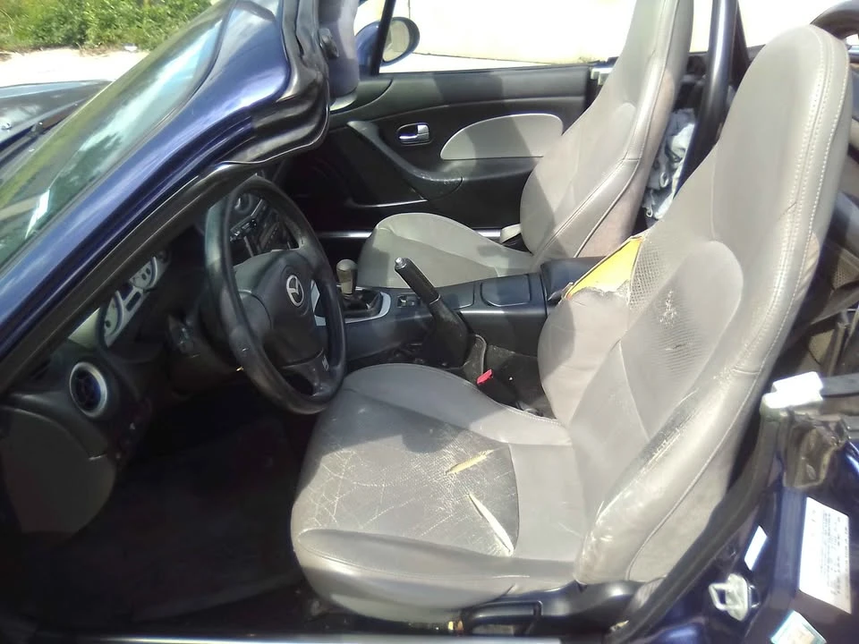 2003 Mazda NB MX-5 Miata - Image 11 of 16