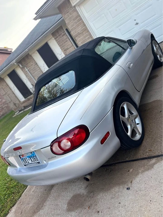2003 Mazda NB MX-5 Miata - Image 2 of 10