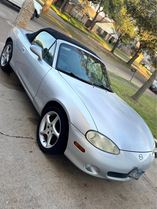 2003 Mazda NB MX-5 Miata - Image 3 of 10