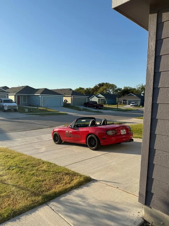 2003 Mazda NB MX-5 Miata - Image 2 of 5