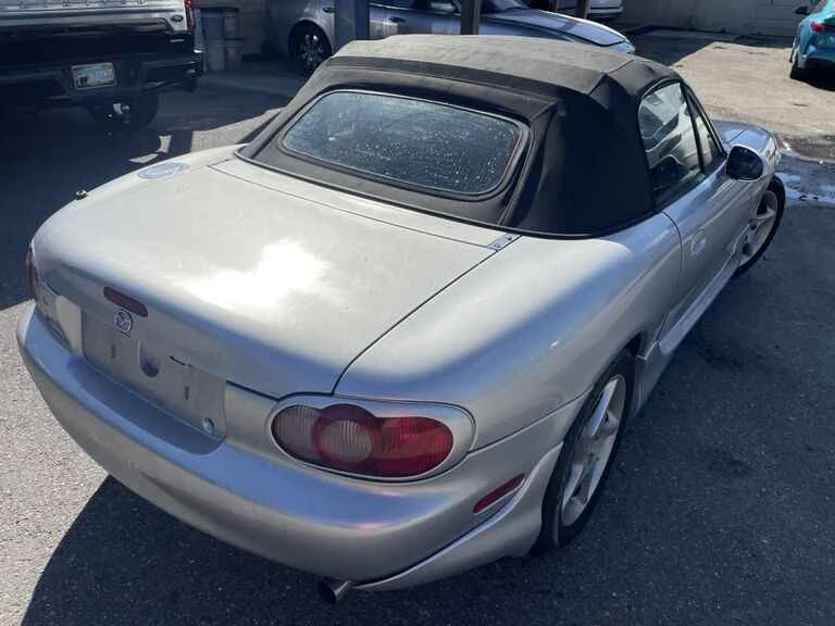 2003 Mazda NB MX-5 Miata - Image 3 of 11