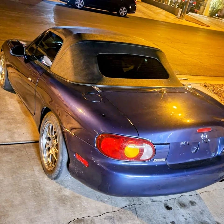 2003 Mazda NB MX-5 Miata - Image 4 of 17