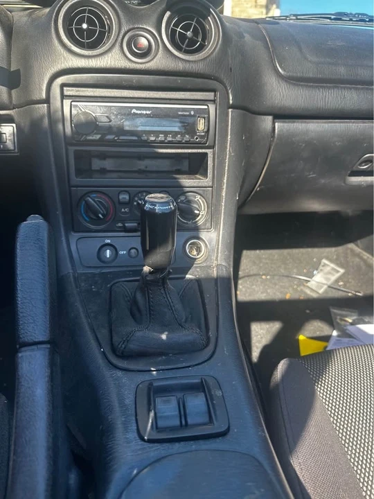 2003 Mazda NB MX-5 Miata - Image 12 of 16