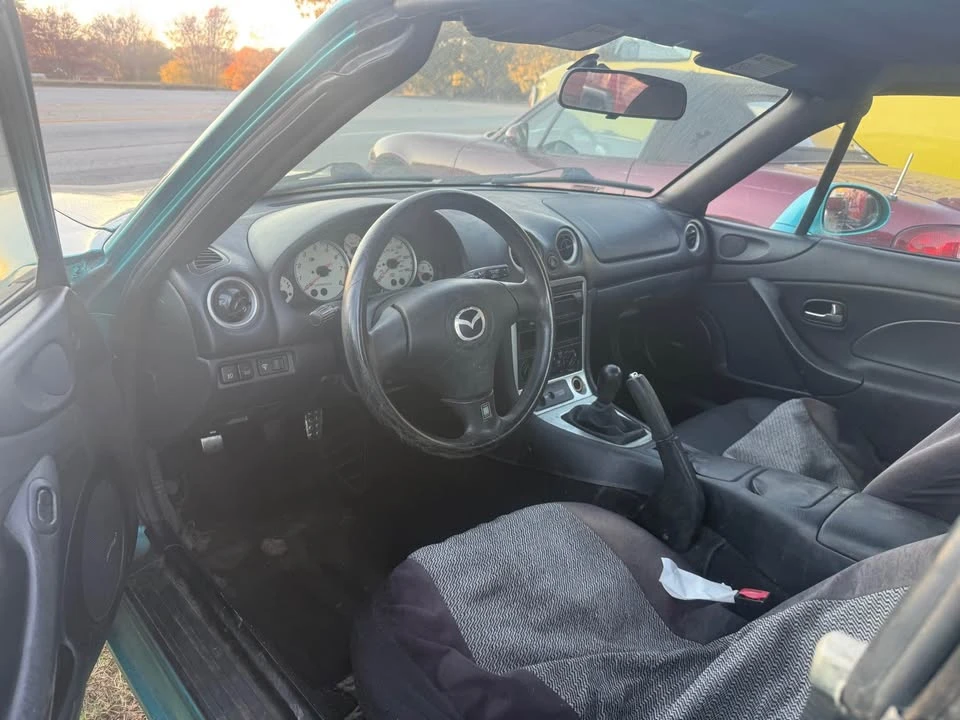 2003 Mazda NB MX-5 Miata - Image 8 of 9