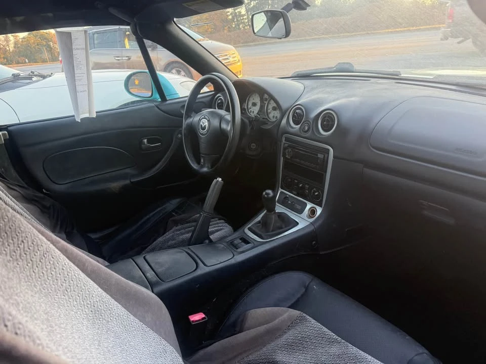 2003 Mazda NB MX-5 Miata - Image 6 of 9
