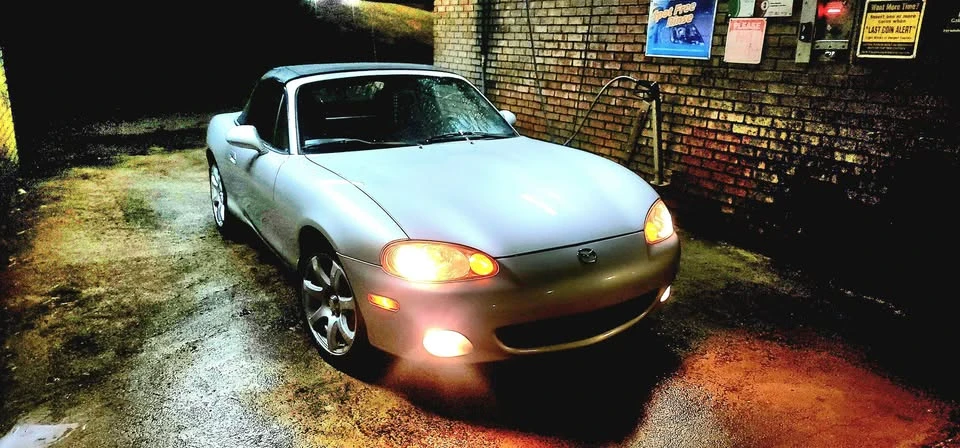 2003 Mazda NB MX-5 Miata - Image 9 of 10