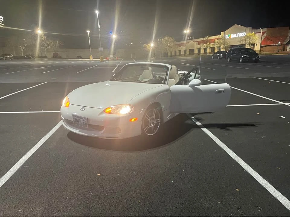 2003 Mazda NB MX-5 Miata - Image 2 of 5