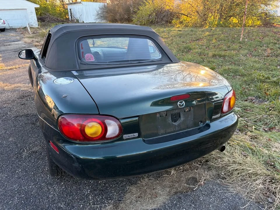 2003 Mazda NB MX-5 Miata - Image 4 of 9